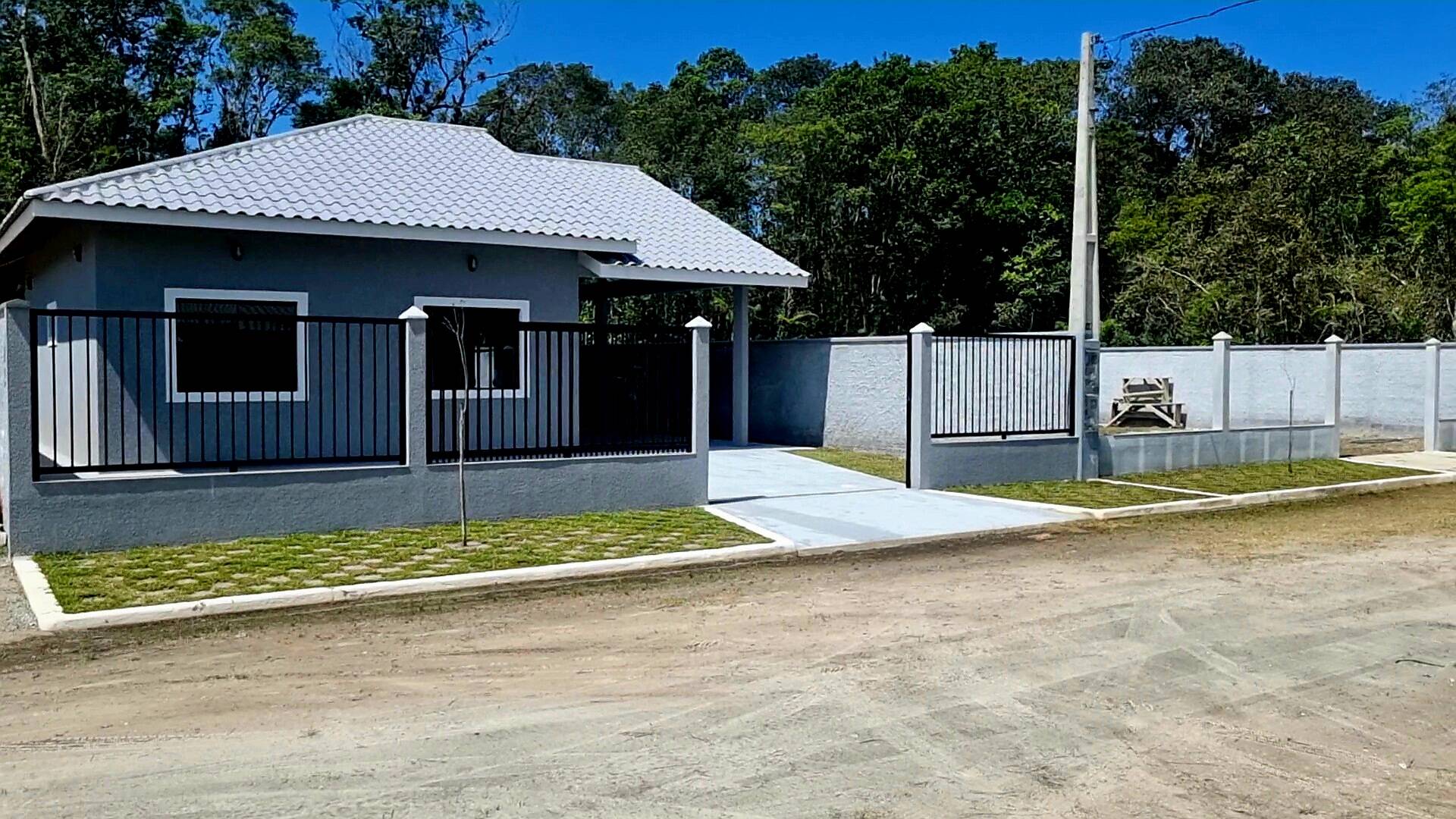 Casa à venda com 3 quartos, 90m² - Foto 6